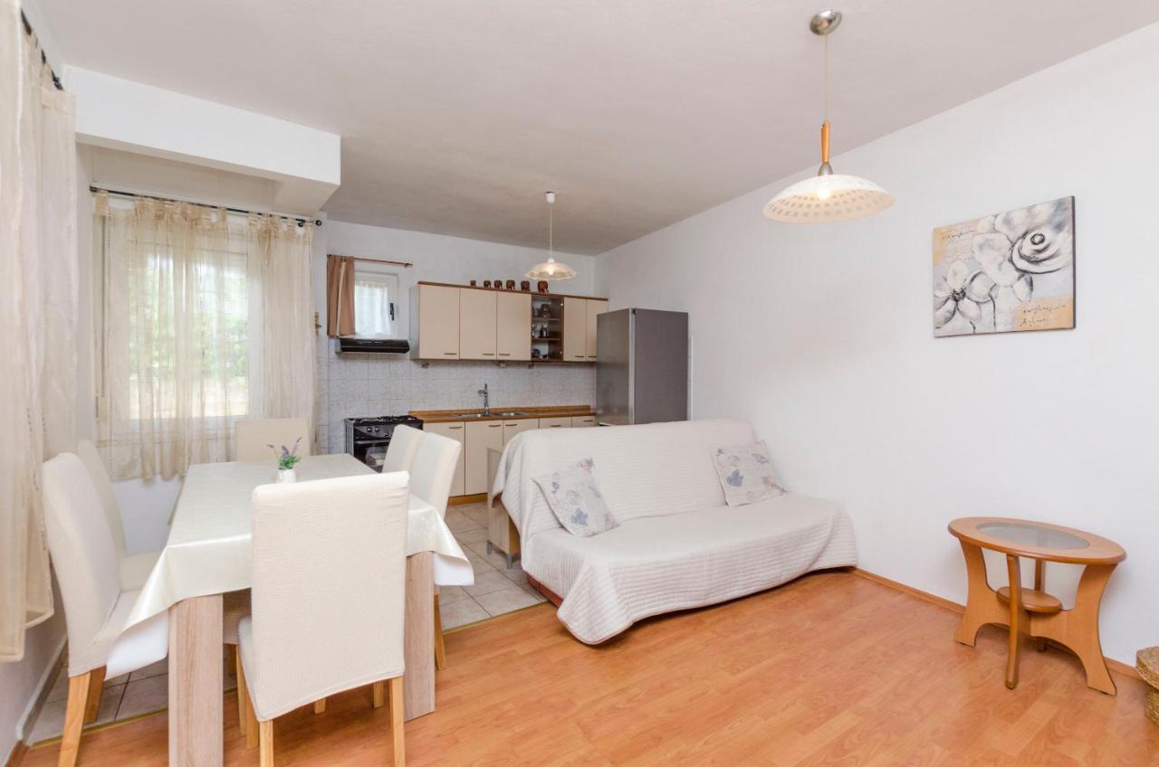 Apartments Dasa Primošten Eksteriør billede